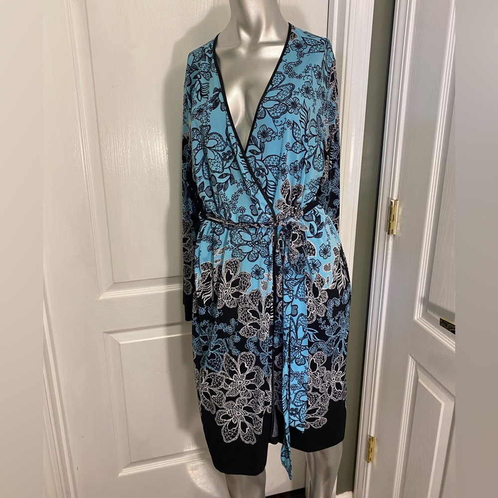 Linea  Donatella Robe Sz L/ XL